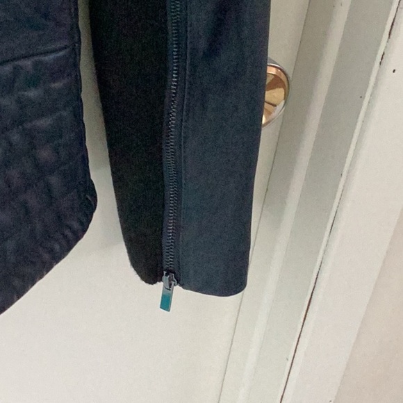 NWOT Badgely Mischka Leather Jacket in XS - Picture 7 of 7